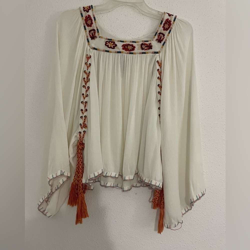 ban jara Boho Festival Embroidered Peasant top White SZ Small - Picture 2 of 14